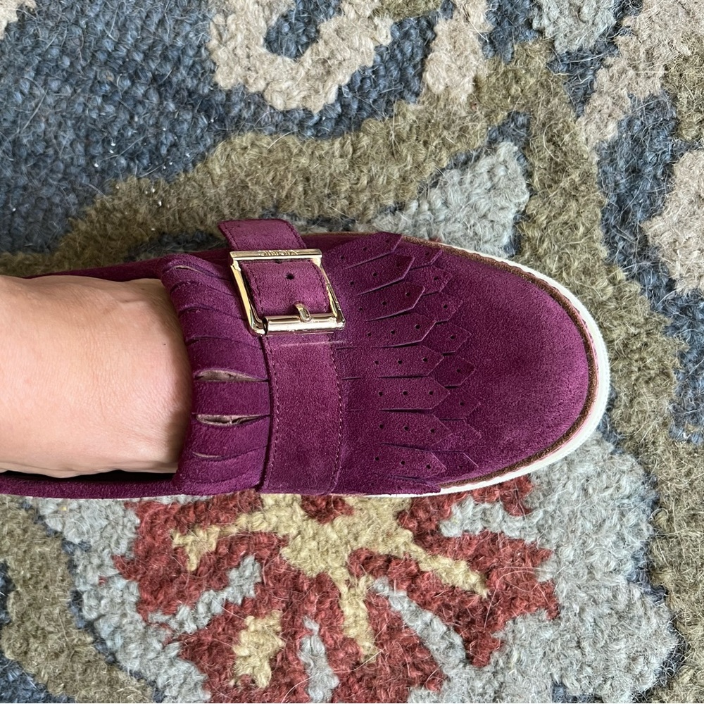 Vionic Cambridge Leather Loafer Purple Size 9